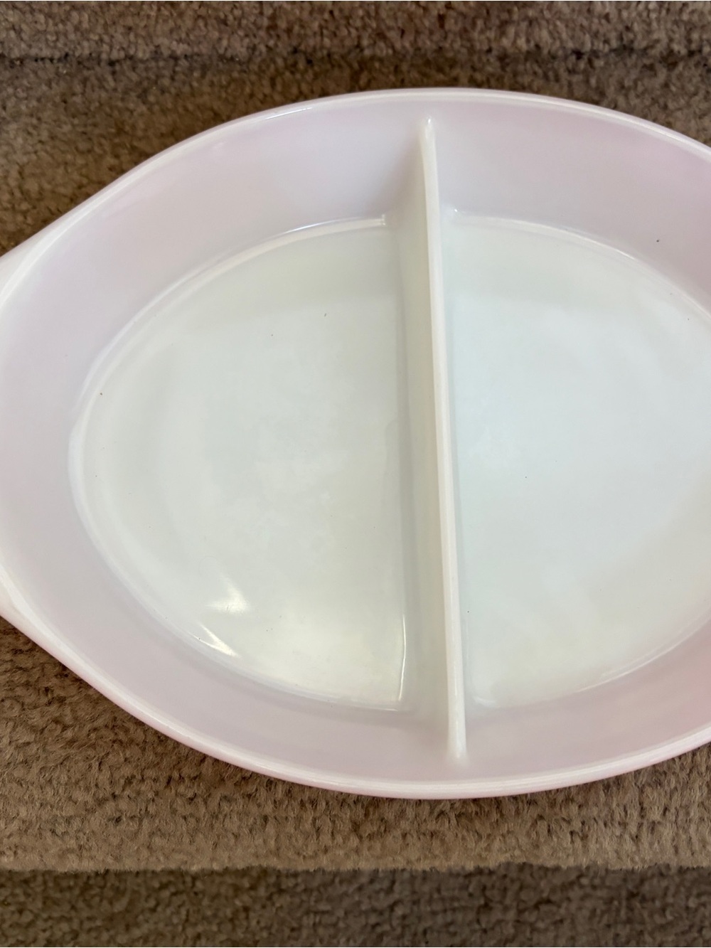 Pyrex Pink Daisy Divided Serving Dish Excellent vintage condition - Picture 4 of 5